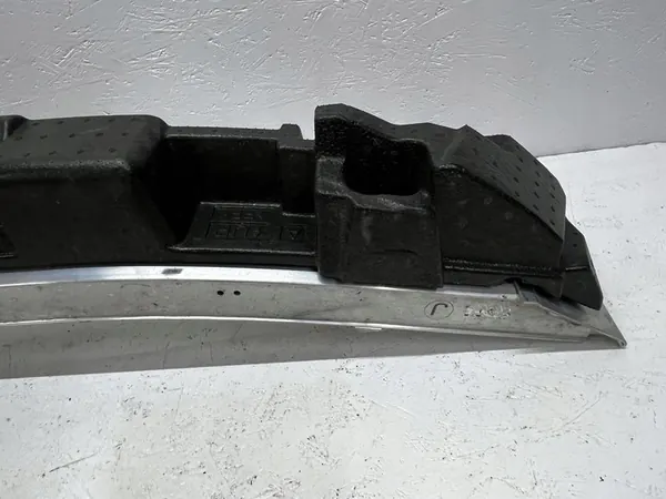 Reforço do para-choque dianteiro Lexus RX V 2022 - OEM image 6