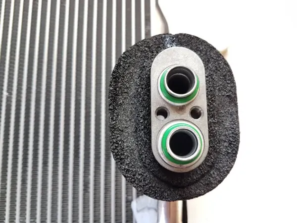 Hyundai i30 AC-förångare OEM 97139G3700 - Begagnad image 4