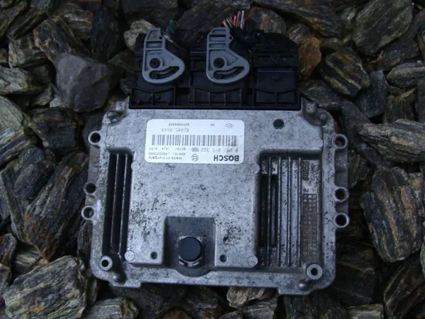 Ordinateur de moteur ECU Suzuki Grand Vitara 1.9 DDIS image 8