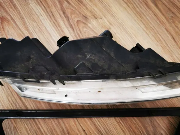 Skoda Rapid Halógeno LED + Quadro Esquerdo 12-17 image 3