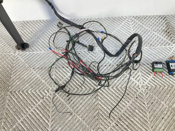 OEM MJA98641 Anhängerkupplungssatz für VW Tiguan 2009 image 4