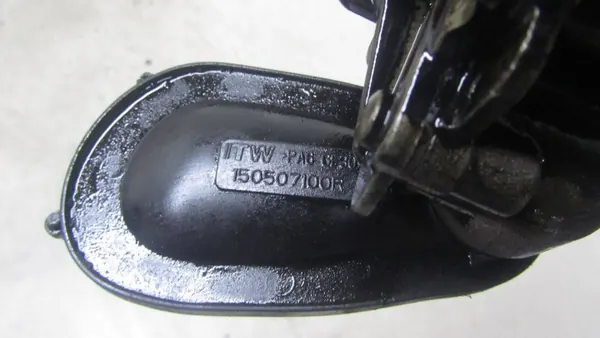 Oljepump OEM 150109063R för Trafic/Vivaro III 1.6 image 5
