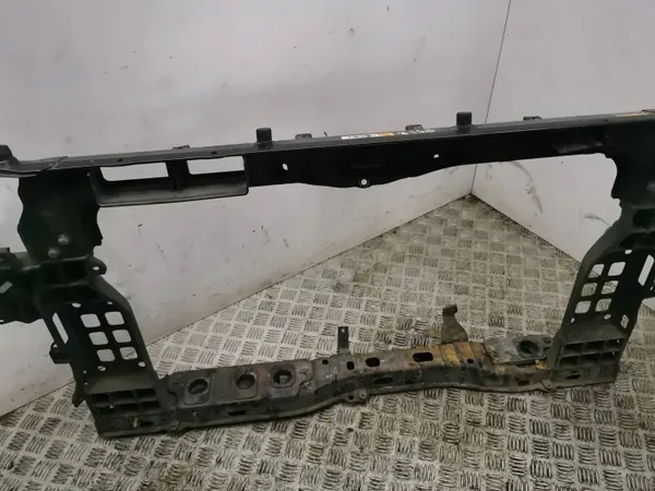 Hyundai Santa Fe 2013 Etuakseli OEM AMD151973 image 5