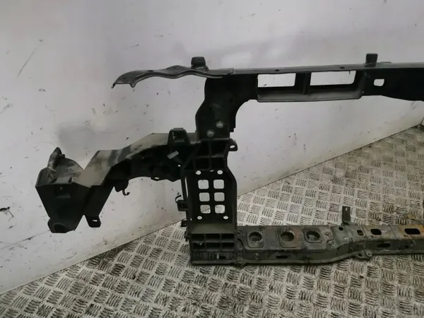 Hyundai Santa Fe 2013 Etuakseli OEM AMD151973 image 7