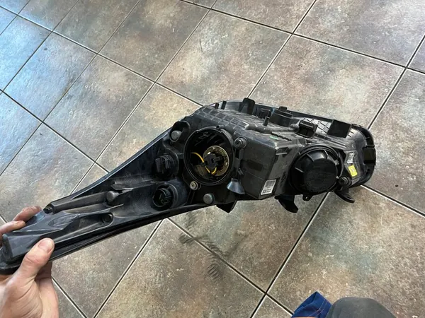 Faros Derecho Kia Ceed Xenon LED 12-15 Europa 92102-A2020 image 6