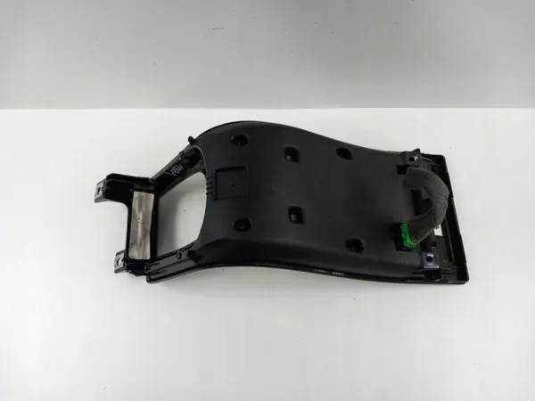 OEM 8650702 radio ventilationsram för Volvo V50 image 5