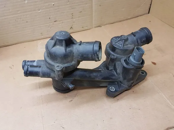 Volkswagen Eos 1.6L OE 03C121026H image 6