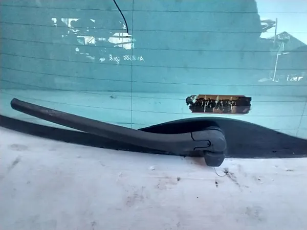 BMW E91 Achterruit met Verwarming en Ruitenwisser OEM image 7