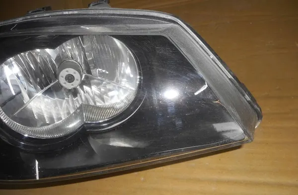 Farol dianteiro direito Seat Ibiza III (6L) 6L1941752M image 2