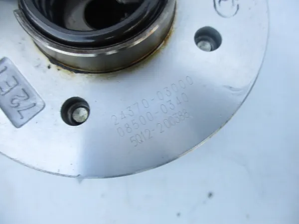 Roda de fasador OEM 24350-03001 - Usada image 3