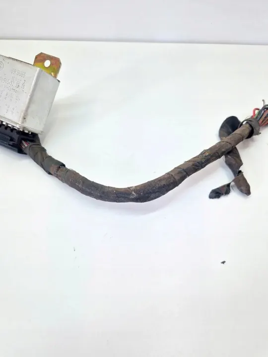 Relais OEM 0015455232 pour Mercedes-Benz SL R107 image 4