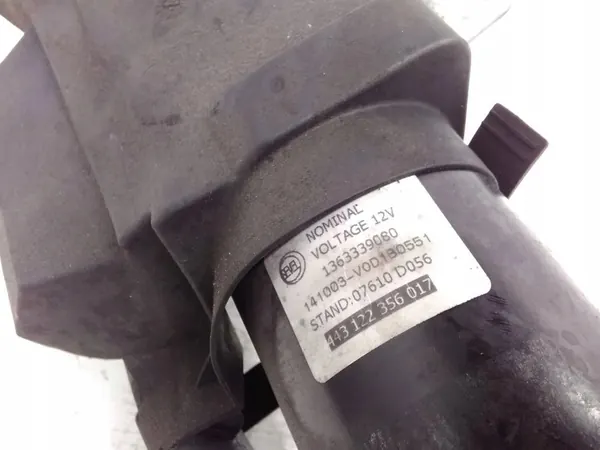 Peugeot OE 1363339080 Tuulilasin Puhdistus image 4