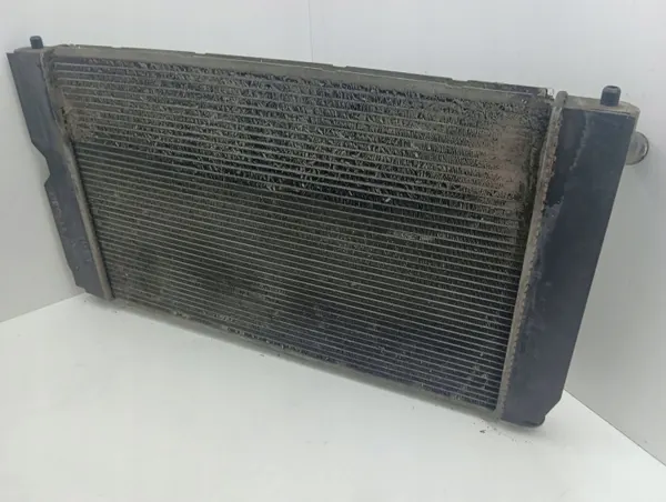 Radiateur d'eau Toyota Corolla OEM AMD100109 Occasion image 3