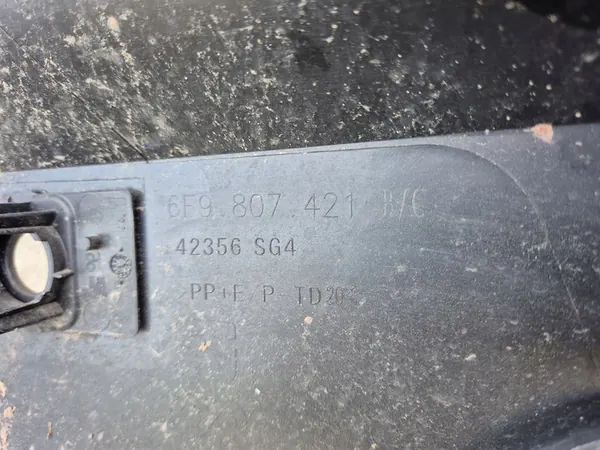 Paraurti posteriore Seat Arona 6F9 image 9