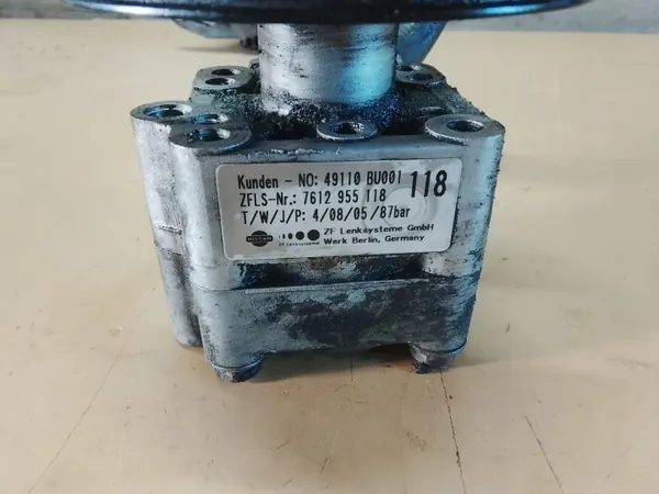 Pompe de direction OEM 49110BU001 pour Nissan Almera image 4