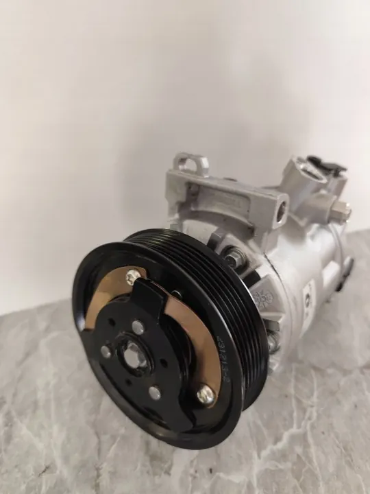 Compressore aria condizionata VALEO 699357 image 3