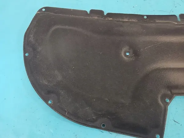 Isolamento do capô Peugeot 3008 II image 6