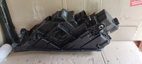 Farol Dianteiro SKODA OCTAVIA III LED image 8