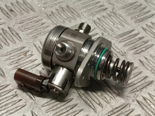 Hogedruk brandstofpomp MERCEDES-BENZ W254 A2540700400 image 5