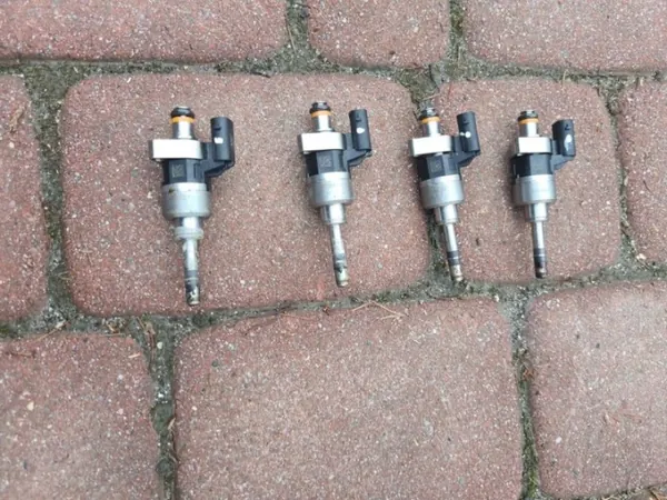 OEM 12694825 Polttoainesuutin Opel 1.5T/1.4T image 2