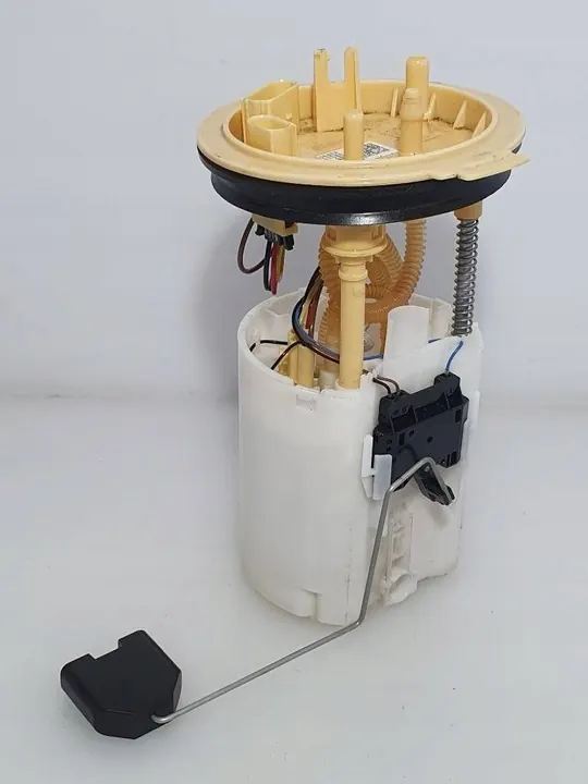 Brandstofpomp Volkswagen Touran III 2019 5QA919050C image 6