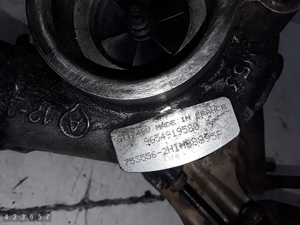 Turbo Peugeot 407 2000HDI image 6