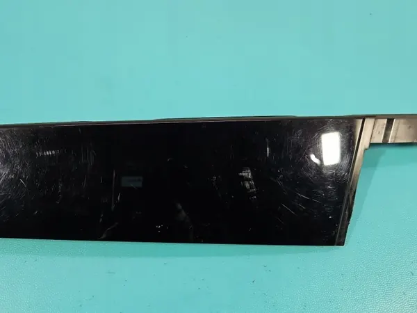 Skoda Superb III Türleiste Vorne Rechts OEM 3V0837902 image 3