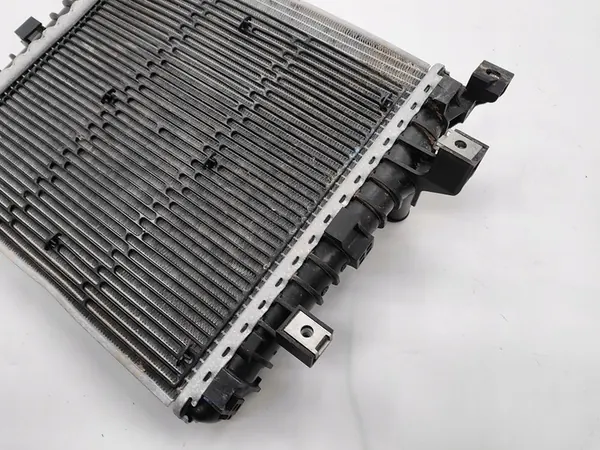 Radiador de Agua 3.0 TFSI Audi Q7 4L 06-15 OEM 7L8121212A image 3
