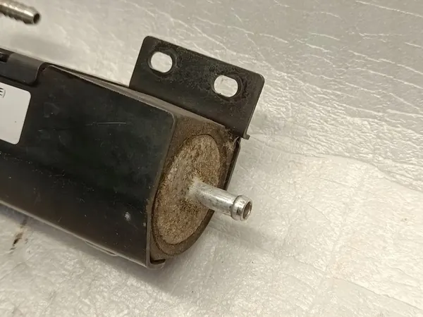 Bomba de combustível 3D0127023E VW Phaeton 3.0 TDI image 4