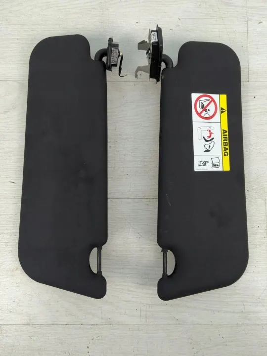 Visor Jaguar F-Pace 2016 OEM GX7304101AA8PVJ image 2