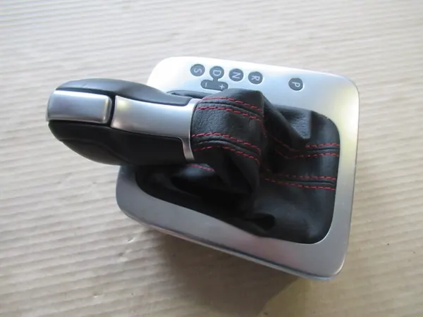 Pomo de mudanças OEM 7N1713203C para VW Sharan image 2