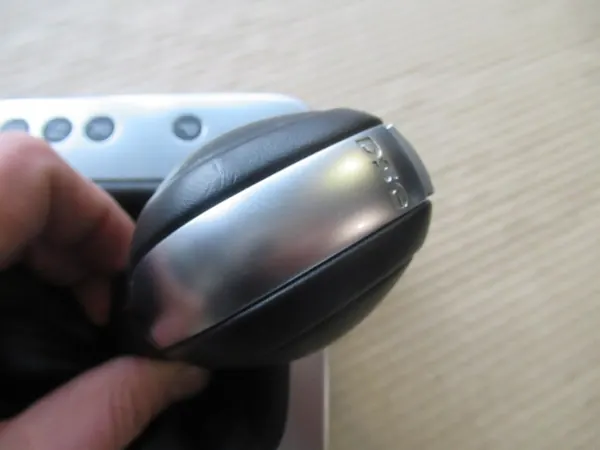 Pomo de mudanças OEM 7N1713203C para VW Sharan image 3