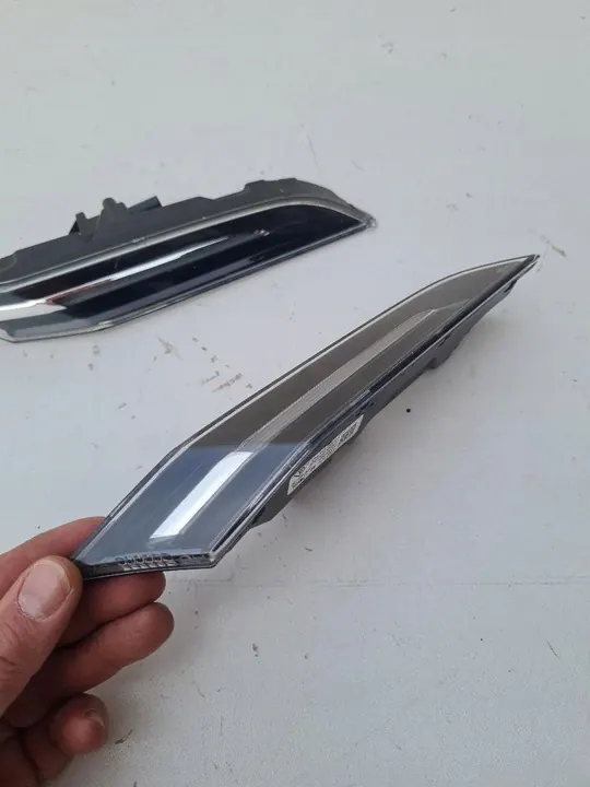 Luz de sinalização direita Porsche 911 992 OEM image 3