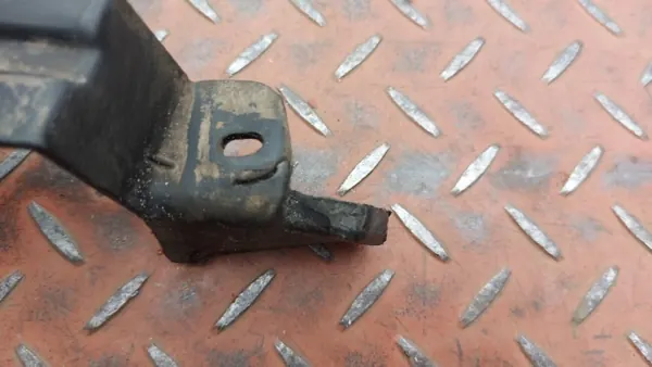 Bras d'essuie-glace avant gauche OEM 53852-0F010 Toyota Verso image 4