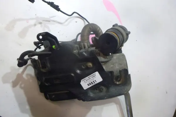 Webasto Thermo Top V Heizung OEM 1K0815007BR image 5