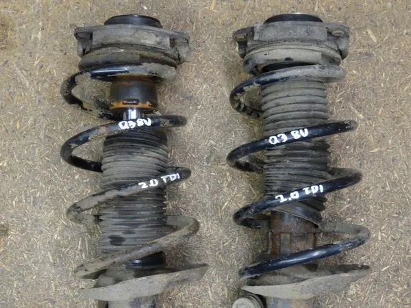 Amortizzatore McPherson e molla per AUDI Q3 8U 2.0 TDI Quattro 5N0413031AE image 6