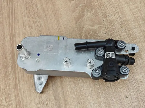 Öljynjäähdyttimen termostaatti OEM 8514515 BMW 2.0D image 3