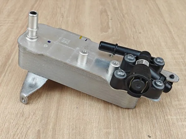 Öljynjäähdyttimen termostaatti OEM 8514515 BMW 2.0D image 4