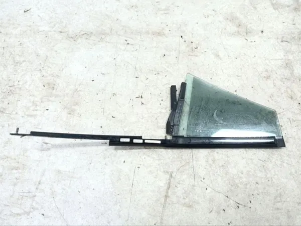 Mercedes-Benz EQS 2022 linke Türscheibe OEM A2977303100 image 3