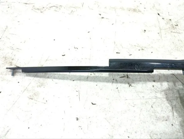 Mercedes-Benz EQS 2022 linke Türscheibe OEM A2977303100 image 4