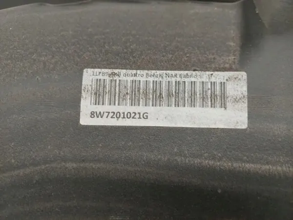 Réservoir carburant Audi A5 2018 OEM 8W7201021G image 4
