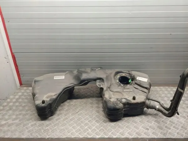 Réservoir carburant Audi A5 2018 OEM 8W7201021G image 7