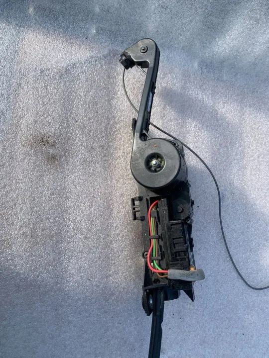 OEM 7N0959244B Actionneur de serrure porte latérale image 5