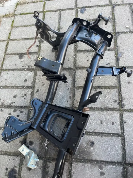 Mercedes-Benz S W140 kojelautakehys OEM 1408220714 image 6