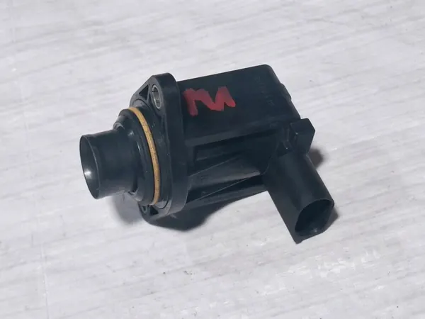 Válvula de controle de turbo VW SEAT SKODA AUDI 1.4 TSI 03C145710E image 3