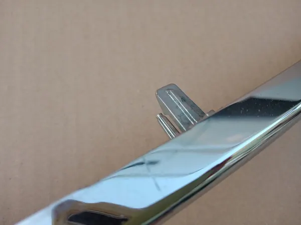 Vasen Etupuskuri Kromi Mitsubishi Eclipse Cross 6407A247 image 3