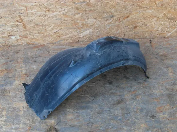 AUDI A3 8P Front Right Wheel Arch 08-12 8P0821172G image 4