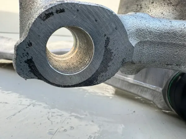 MERCEDES E-KLASA W212 ZWROTNICA WAHACZ A2123330314 image 8