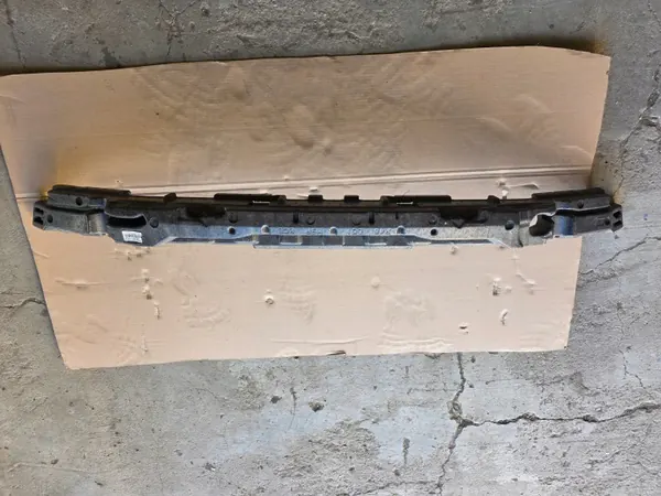 BMW X1 F48 Frontstoßstangenabsorber OEM 8075907 image 2