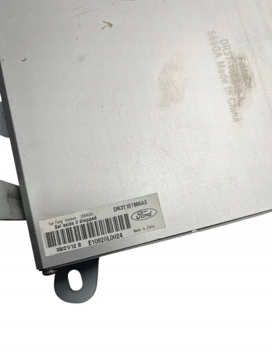 Pompe de direction Ford Mustang OEM DR3T18T806AE image 6